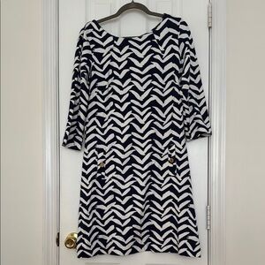 Lilly Pulitzer Black and White Sheath Dress 3/4 Raglan Sleeves